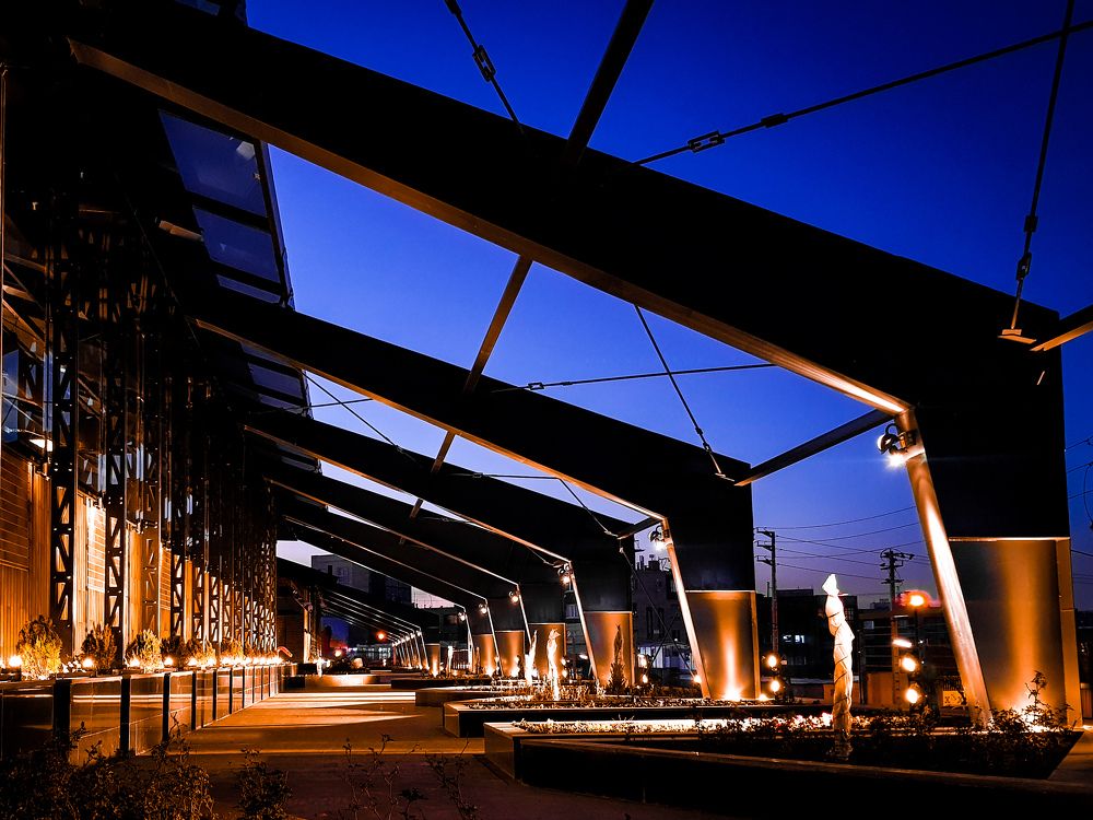 Photograph by Koroshmahdi Azarakhsh