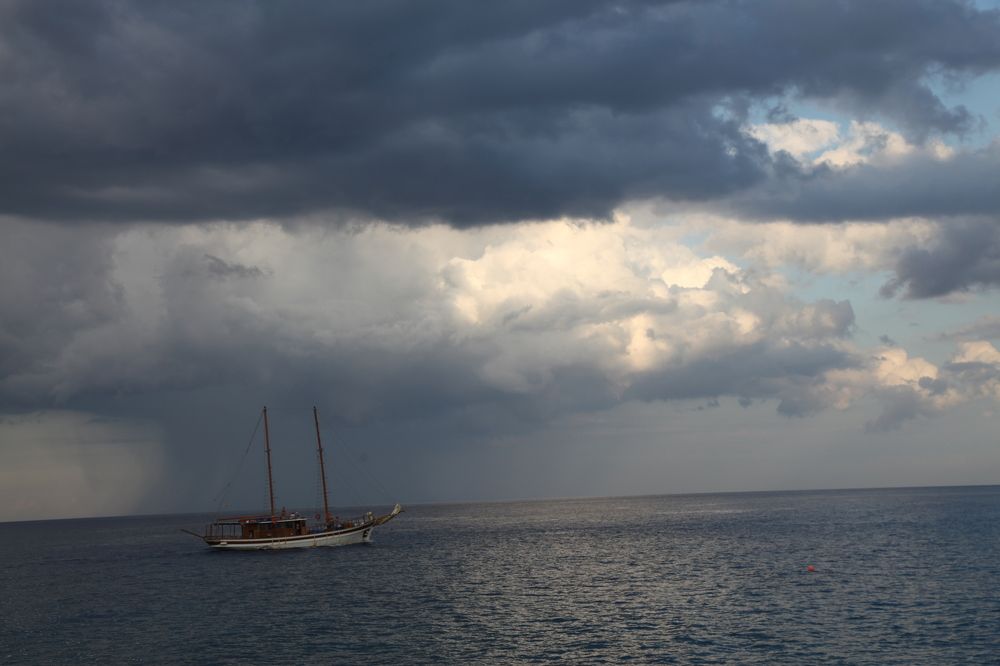 У кипрских берегов…..