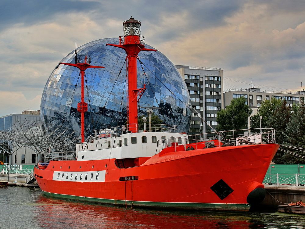 Фотография автора АЛЕКСАНДР ЦЫГЕЛЬНЮК