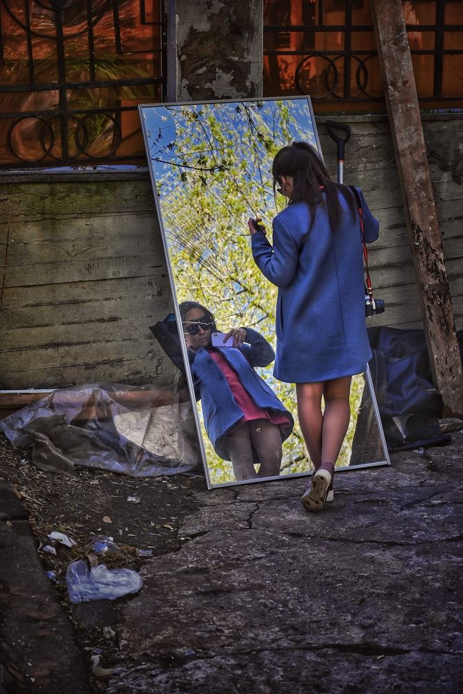 The girl and a mirror