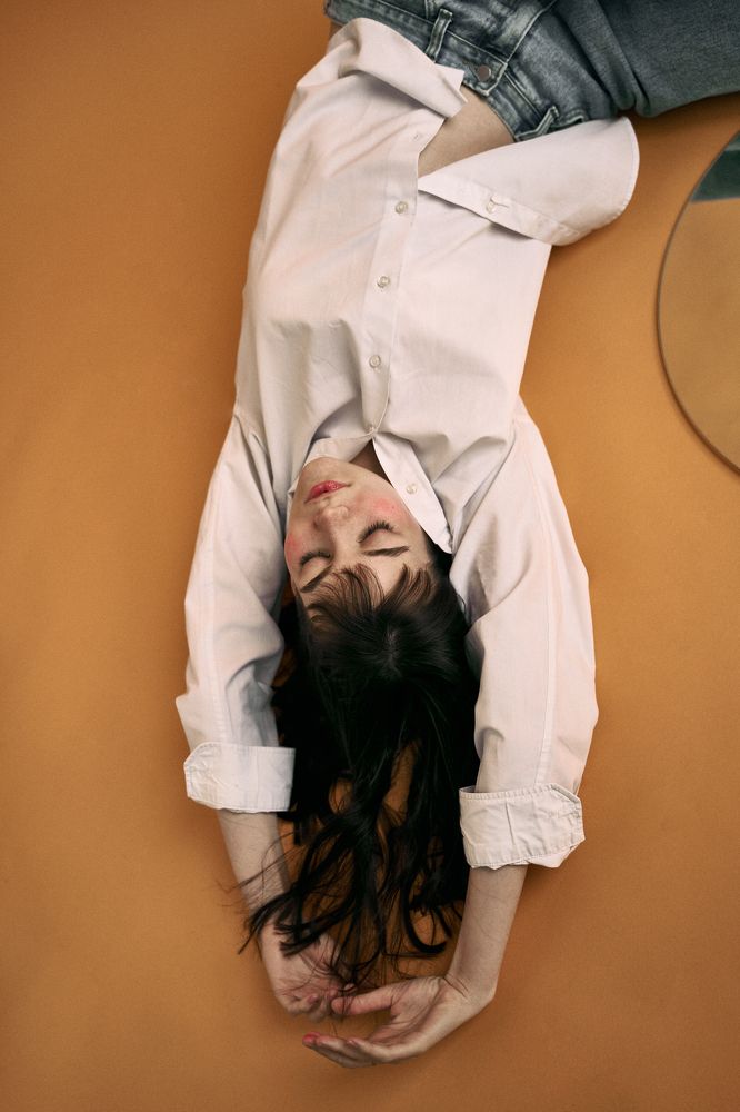 Влюбленность нам к лицу.