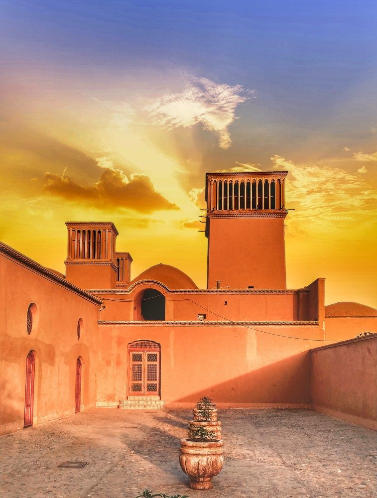 Photograph by Keyvan Hosine pour