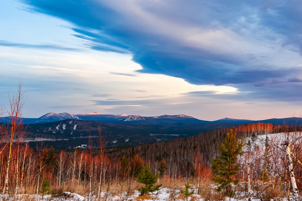 Рассветное небо над Таганаем