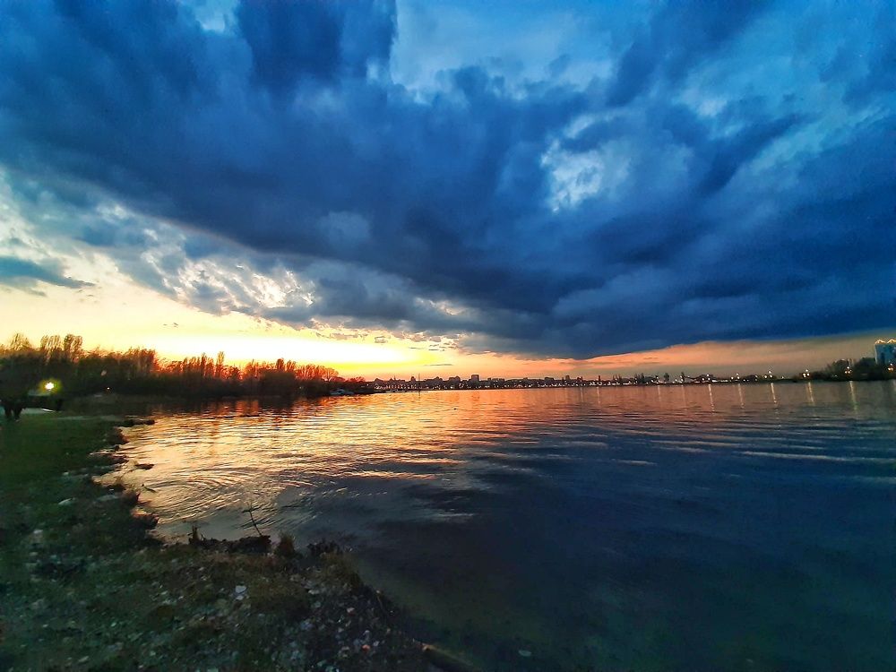 Закат в алых парусах