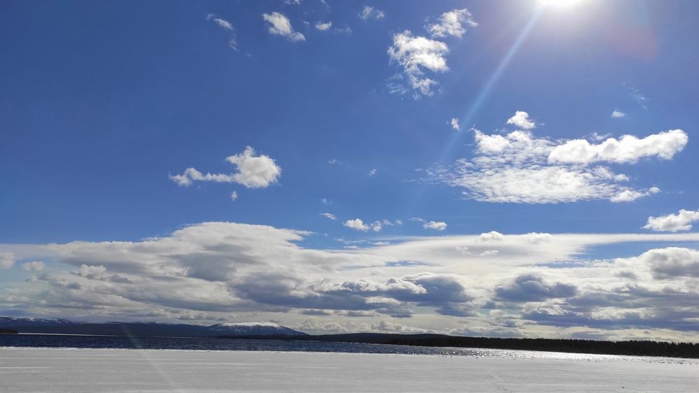 Весна на озере Пинозеро