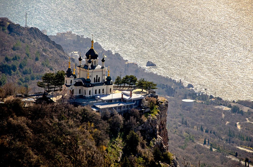 Храм на Красной скале