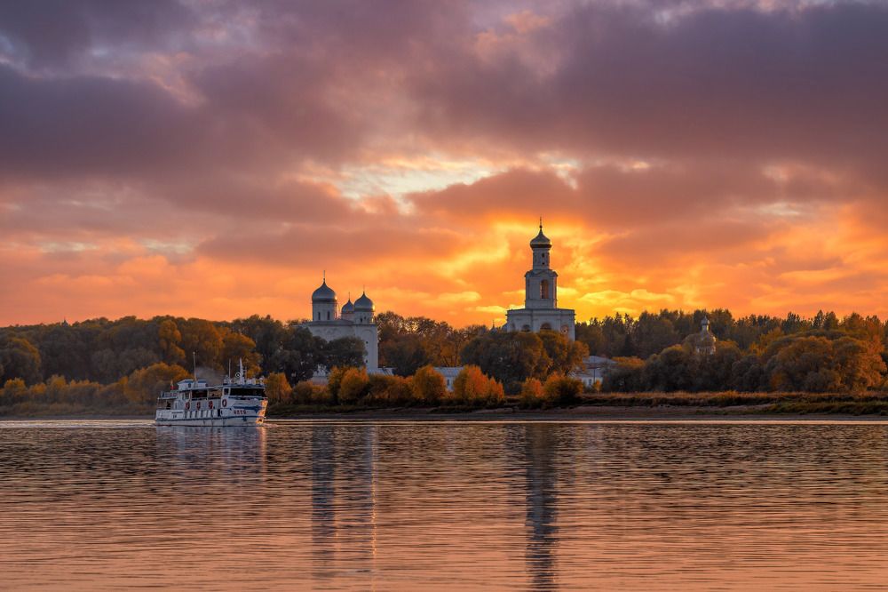 Photograph by Oleg Gavrilov