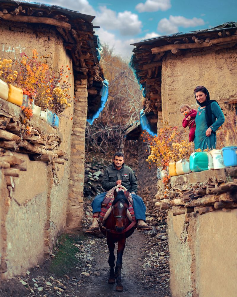 Photograph by iamrawareus