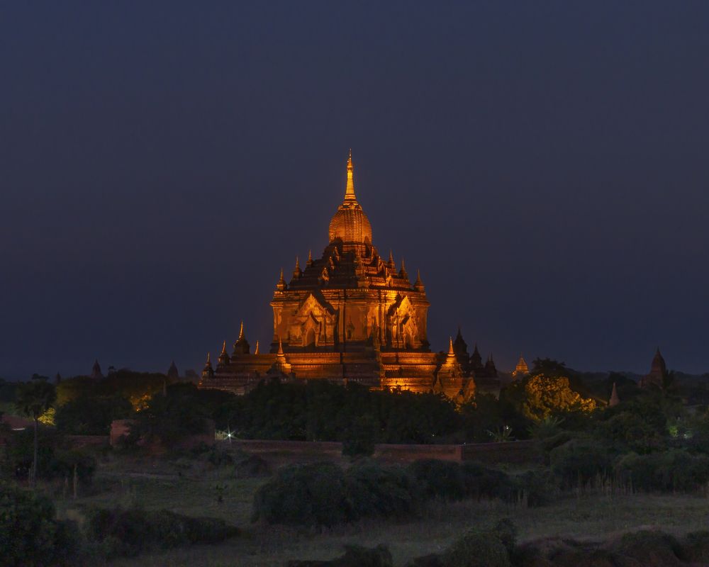 Фотография автора Pyii Zone Aung