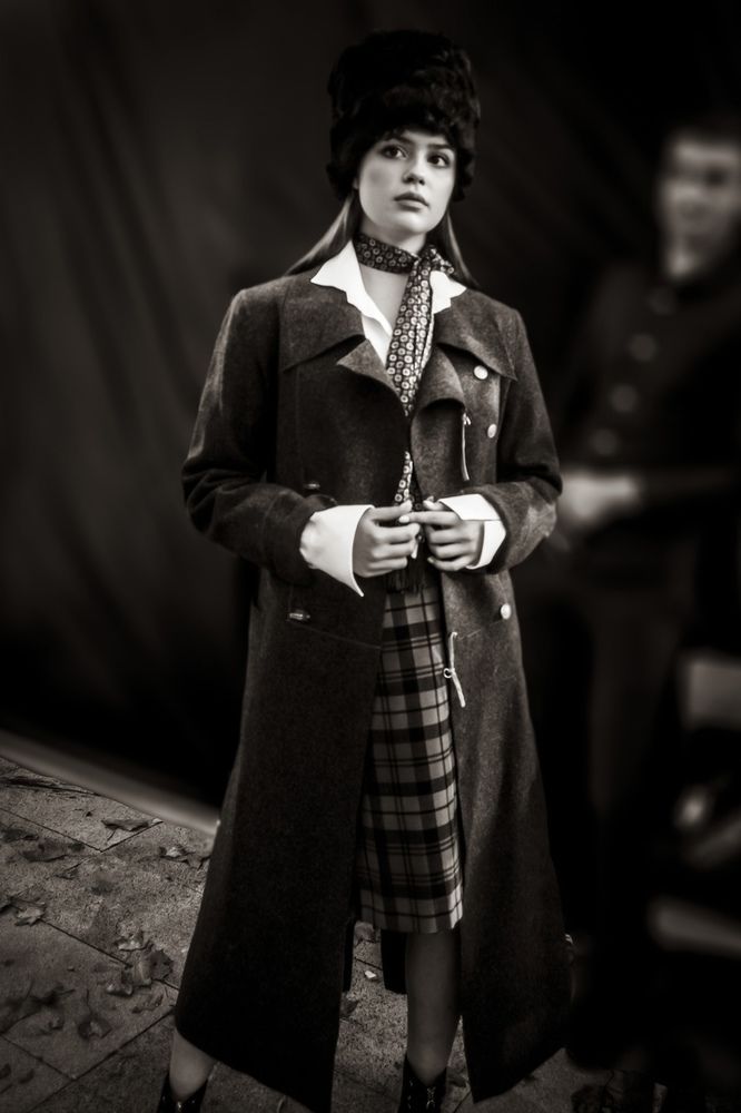 За кулисами