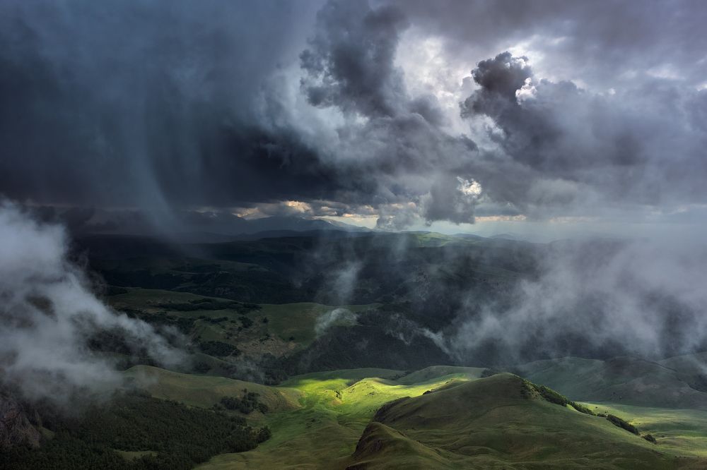 Шторм на плато Бермамыт.