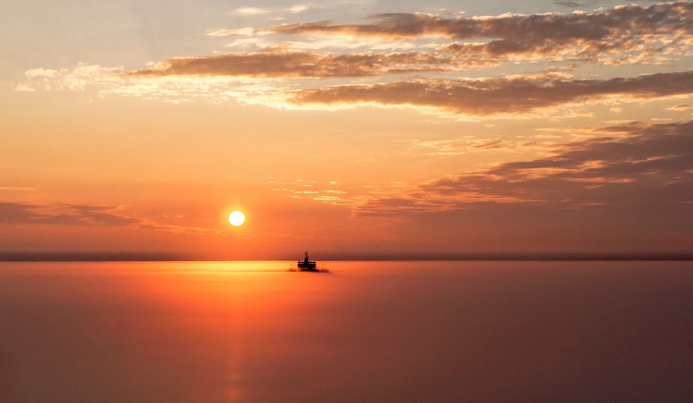 Низовой туман рассвета