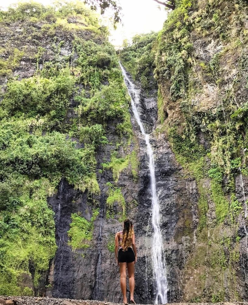 Photograph by Leonzeay Eddie