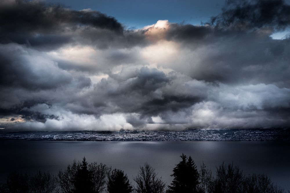 Clouds at Geneva Lake