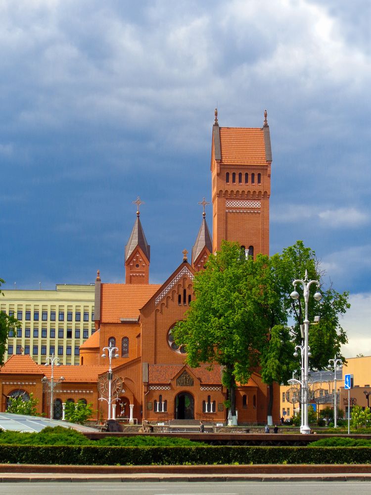 Костел Святого Симеона и Святой Елены.