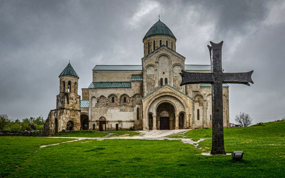 Photograph by LYUDMYLA POKRYSHEN