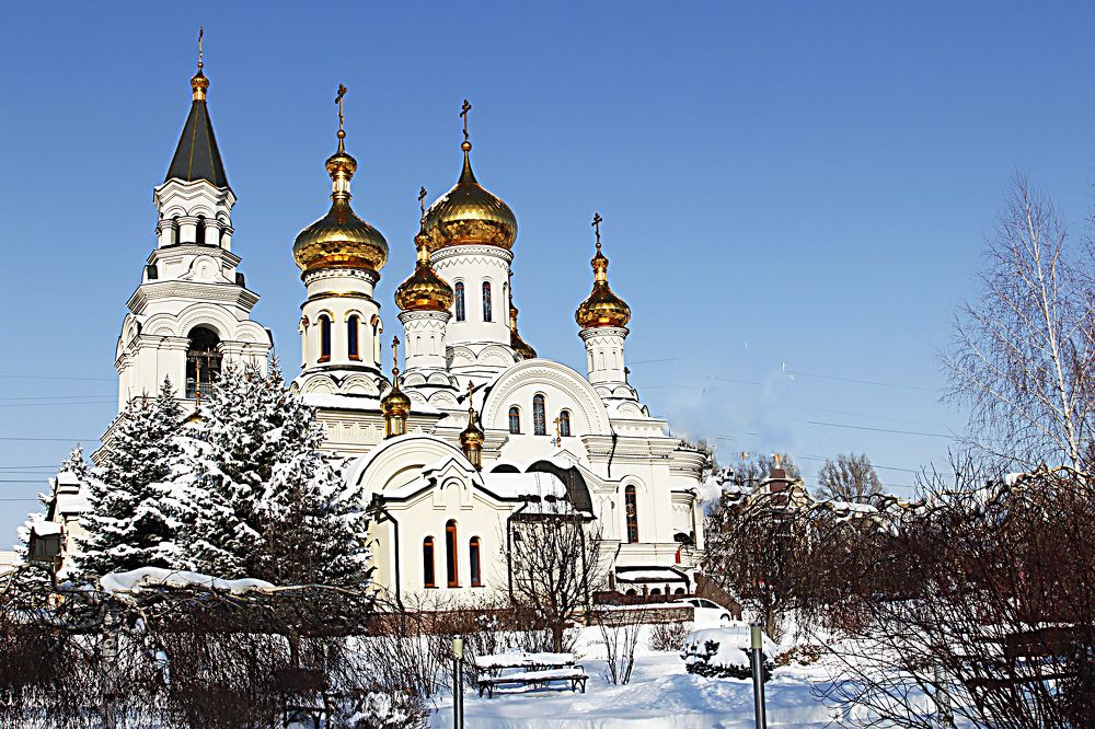 Золотые купола