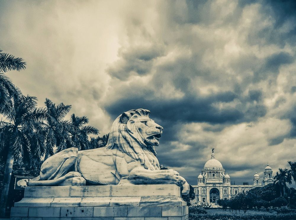 Victoria Memorial On A Cloudy Day