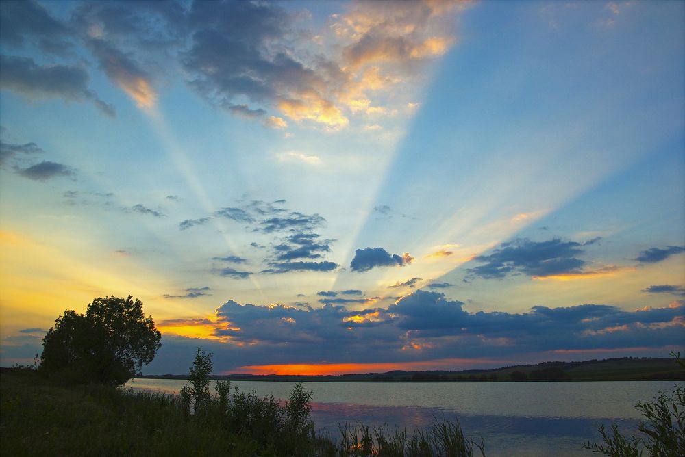 Лучи на восходе
