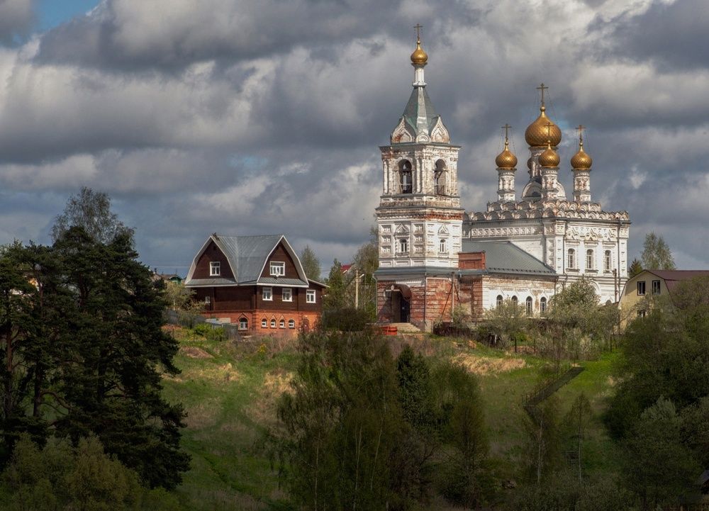 Фотография автора Дмитрий Чуфаров
