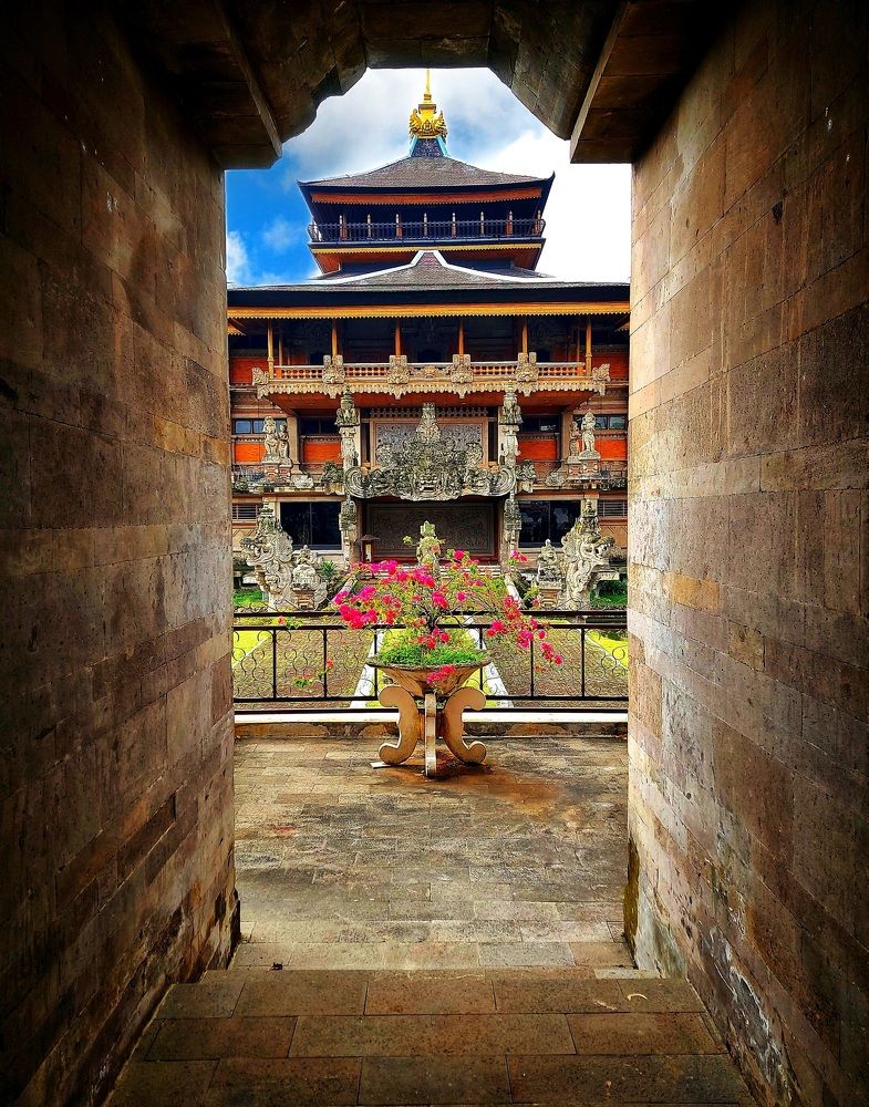 Photograph by Rizal Aditiawarman