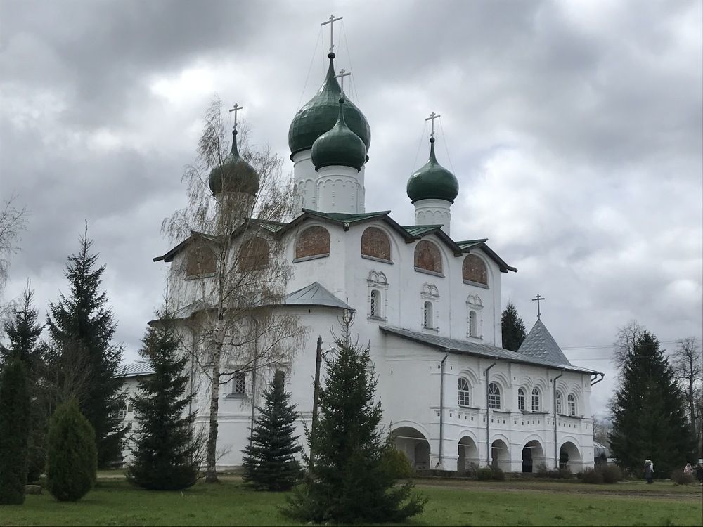 Храм Николая Чудотворца в Николо-Вяжищском монастыре. Великий Новгород