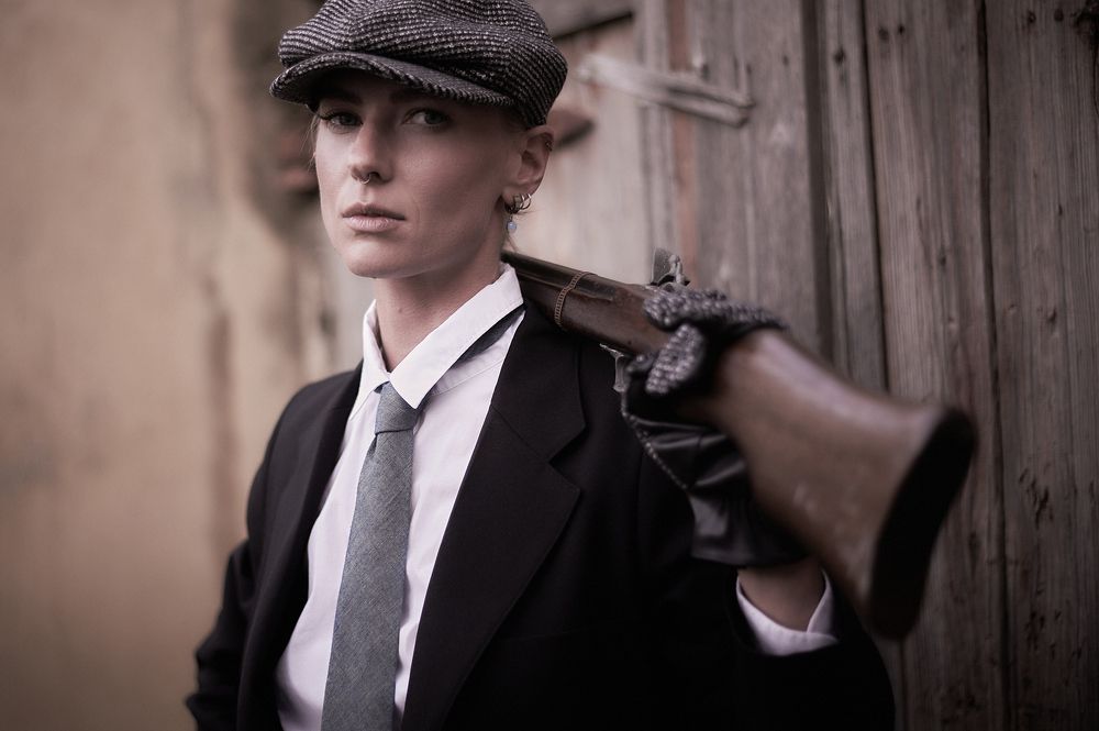 Острые козырьки