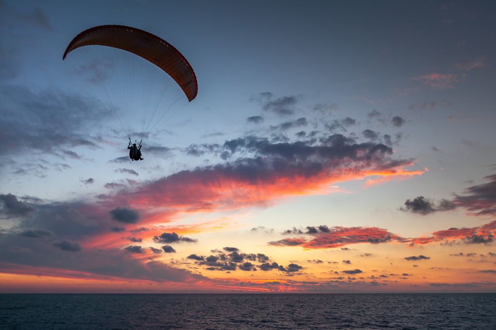 Успеть до заката ...
