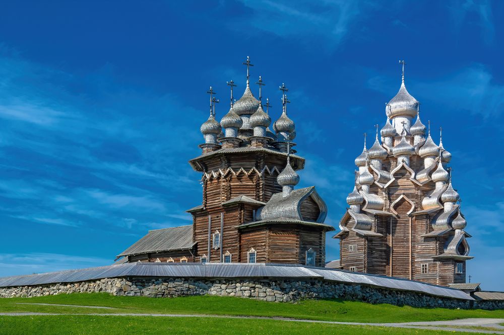 Деревянное зодчество на острове Кижи
