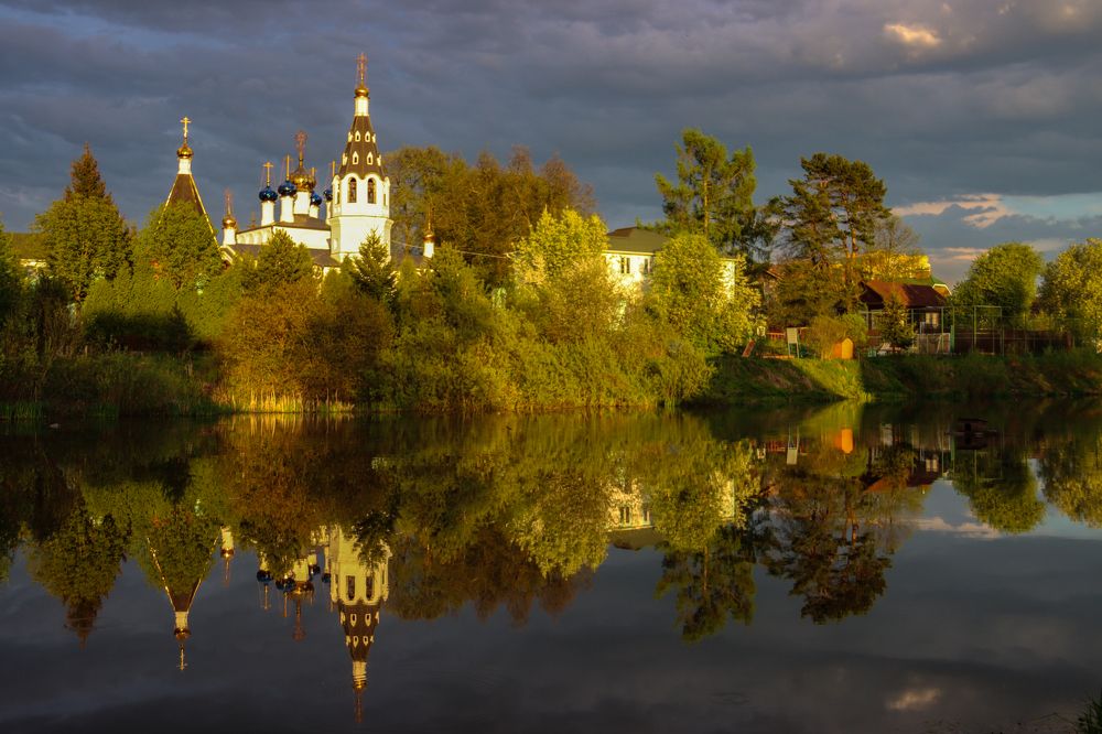 Никольский храм