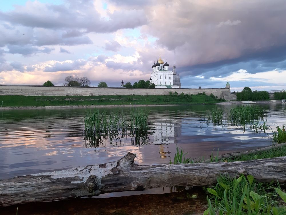 Закат над р. Великая.