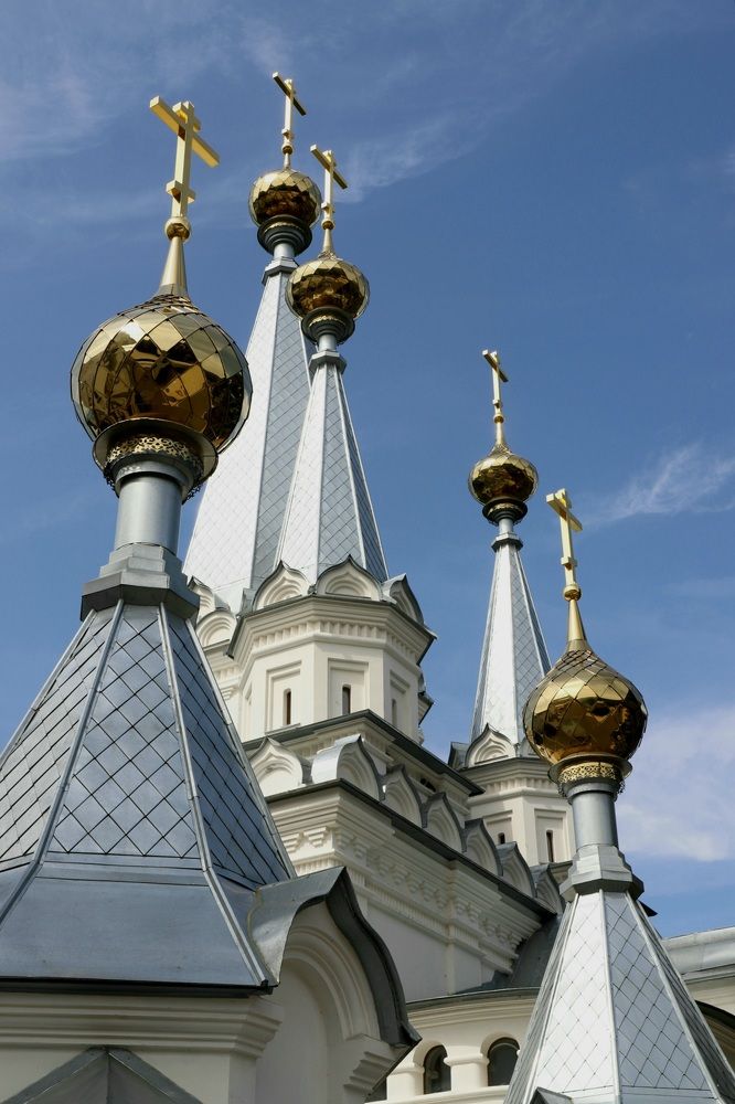 Золотые купола