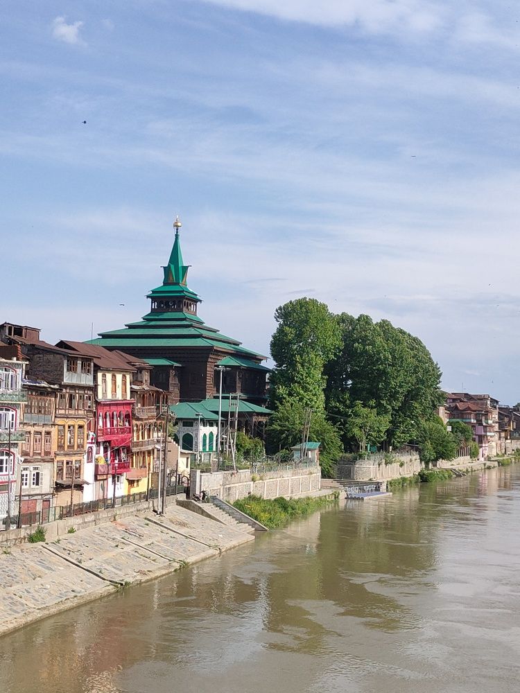 Фотография автора Aqif Hussain Kand