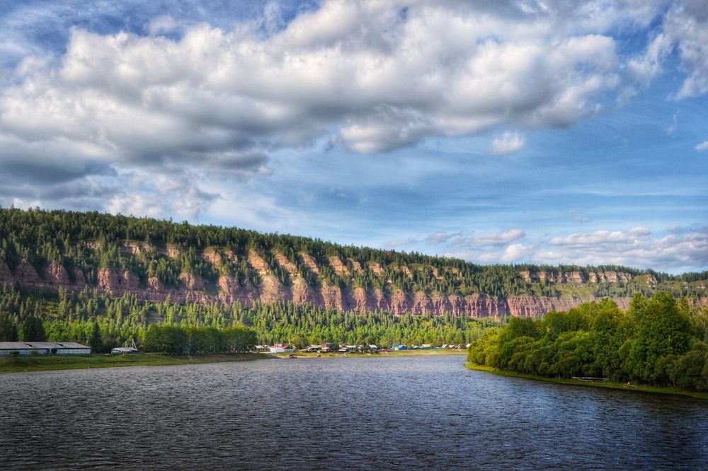 Тридцать три богатыря на защите Шаманки.