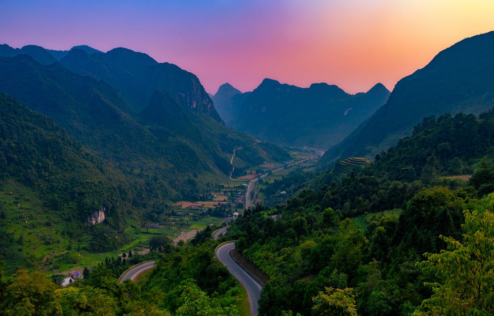 Photograph by Khổng Kiều Minh