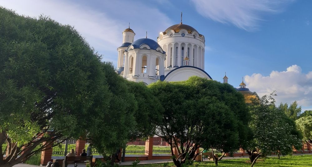 Храм Сорока Московских Мученников