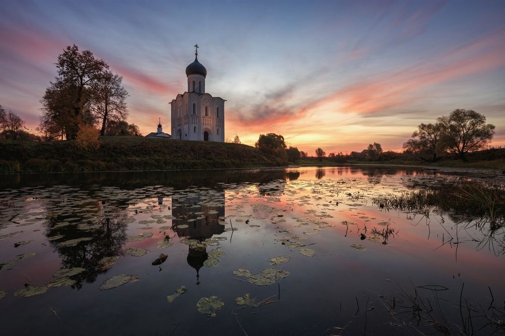 Осенний рассвет