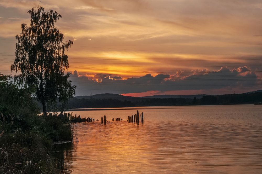 Тёплый вечер августа