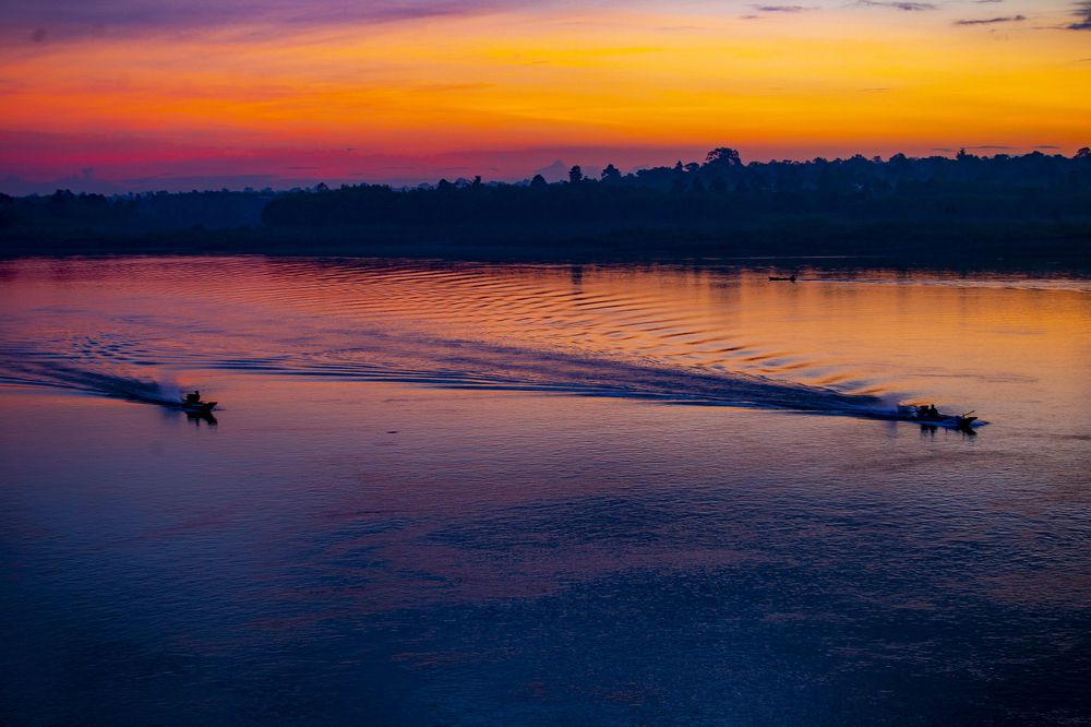 Photograph by LAM VU SON