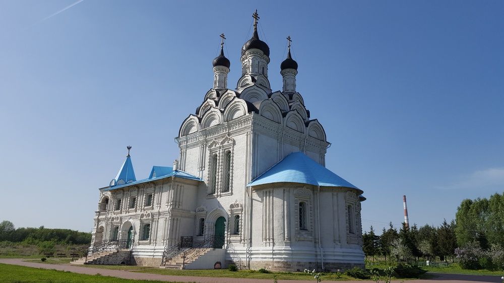 Храм в Тайнинском