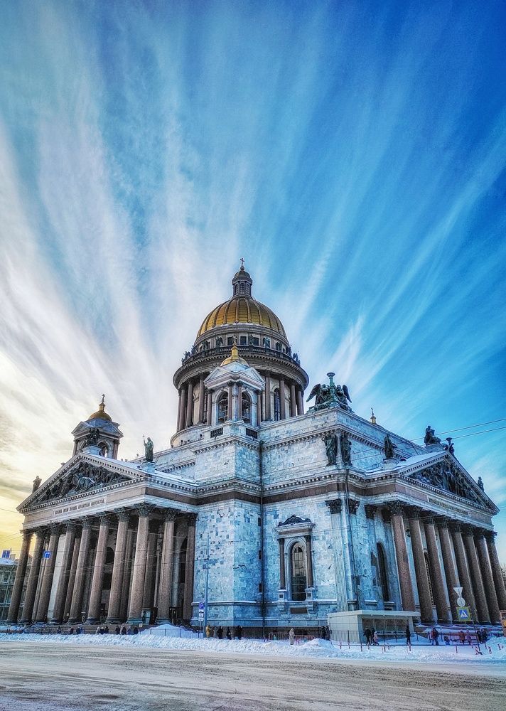 Грандиозный Исаакиевский.