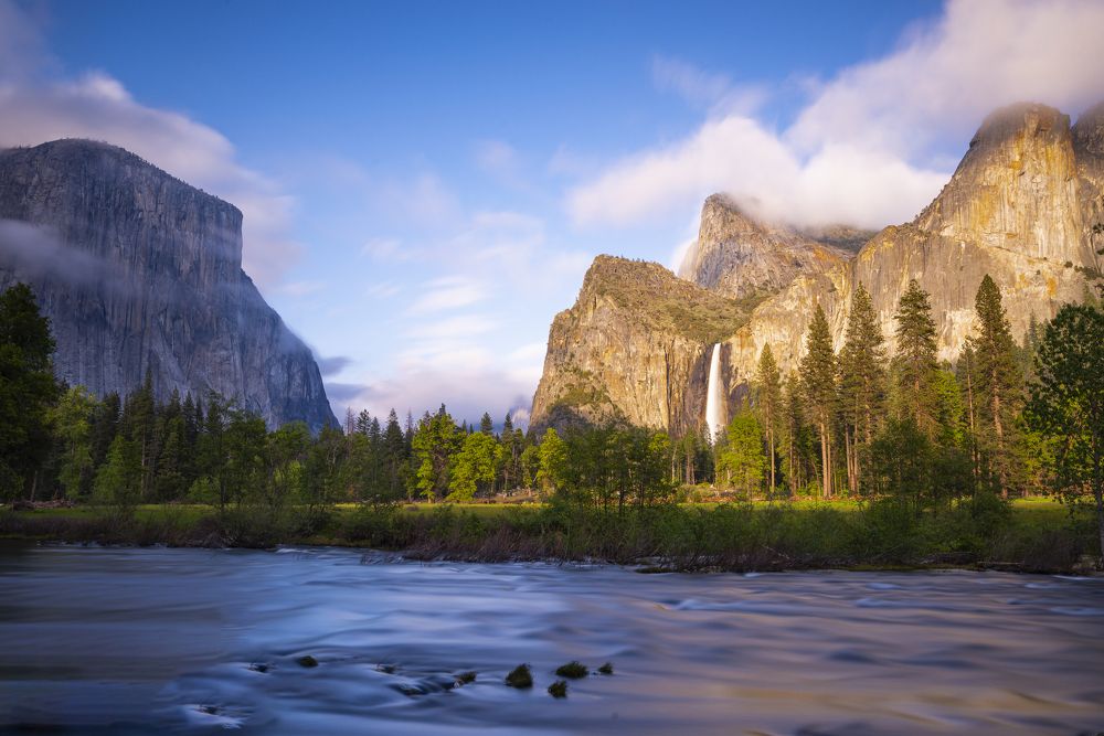 Photograph by Razvan Iliescu