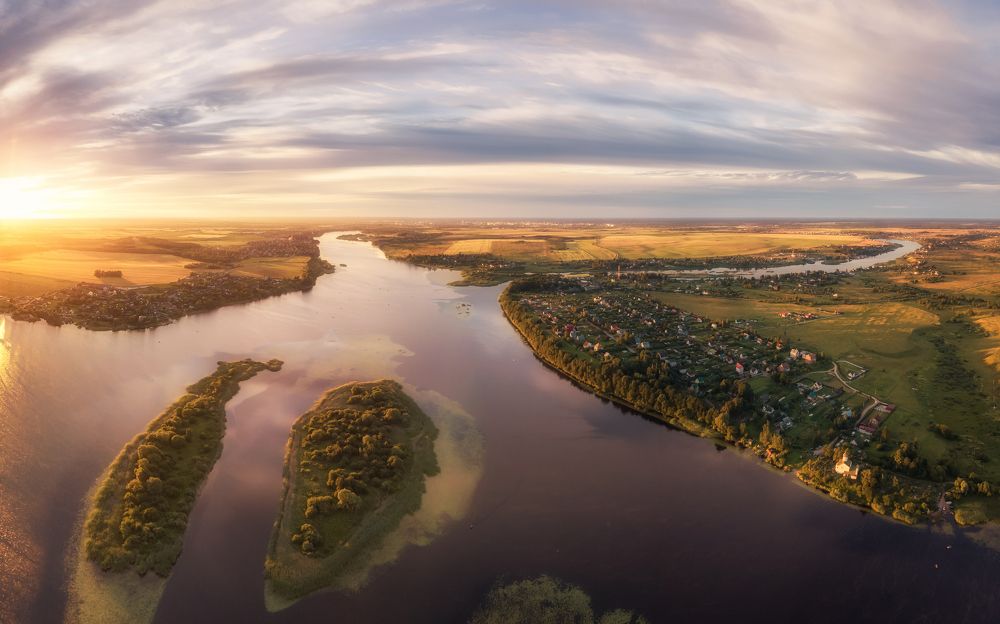 Photograph by Roman Dmitriev