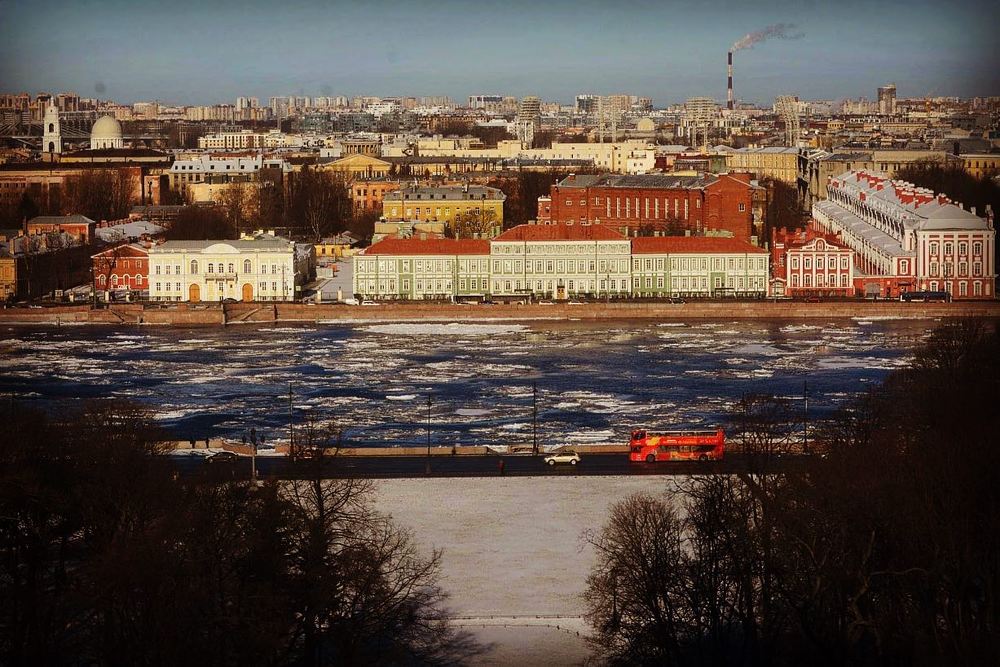 Photograph by Davit Medzmariashvili