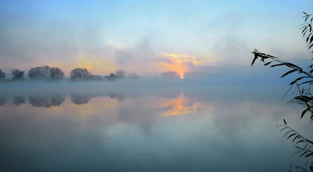 Туман на реке Белая.