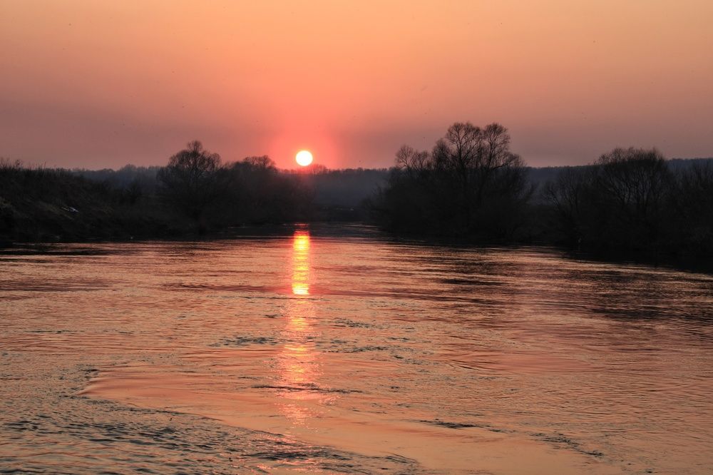 Солнце в реке