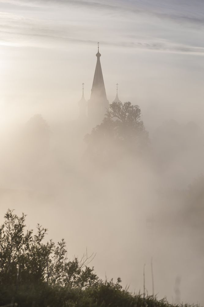 Утро туманное, утро седое...