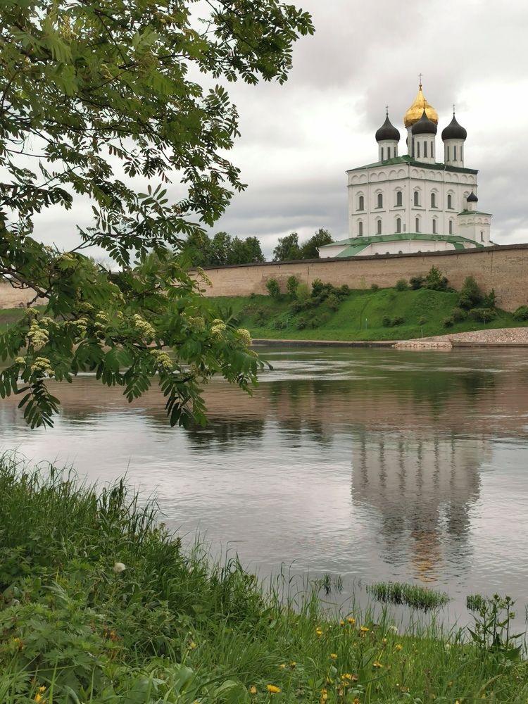 Свято-Троицкий кафедральный собор города Пскова