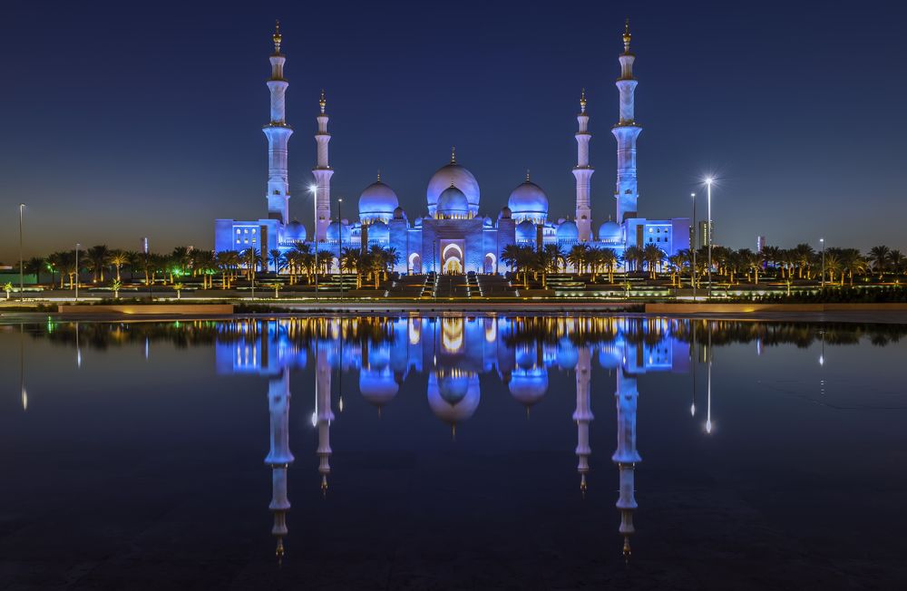 Abu Dhabi Sheikh Zayed Grand Mosque