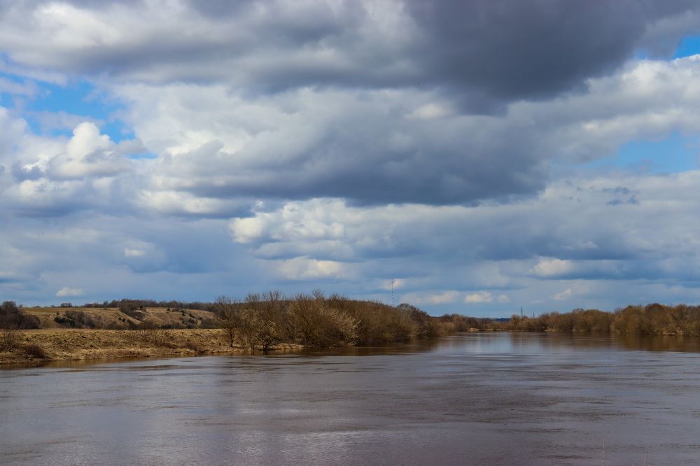 Днепр весной